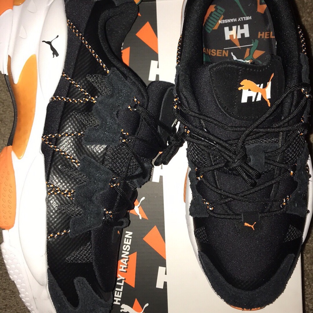 Puma - Picture 2 of 4